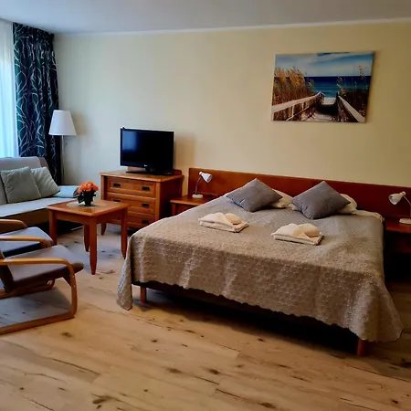 Apartamentyprzymorzu Wschód Słońca Olymp Z Basenem *