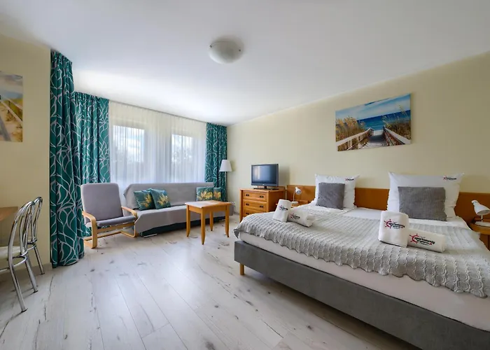 Apartamentyprzymorzu Wschod Slonca Olymp Z Basenem * Kolobrzeg