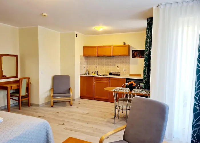 Apartamentyprzymorzu Wschod Slonca Olymp Z Basenem Kolobrzeg